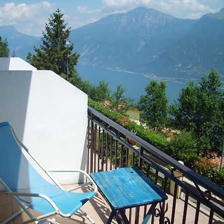 Hotel Panorama E Residence Tremosine Екстер'єр фото