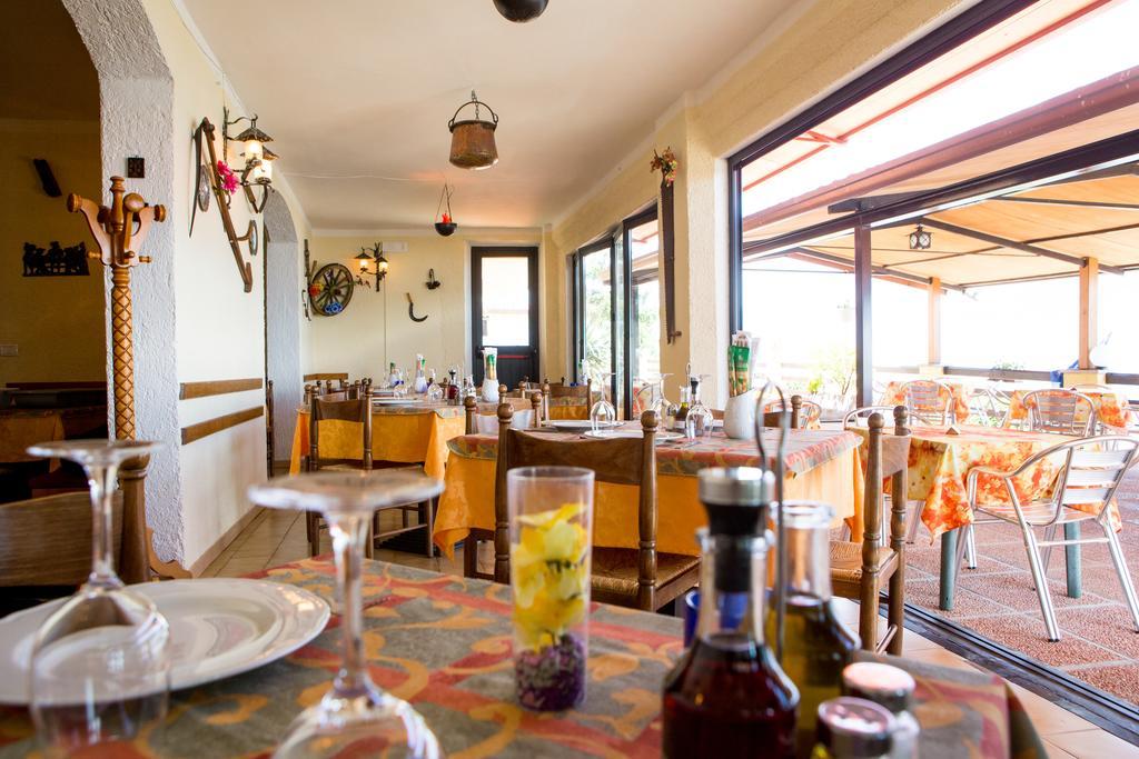 Hotel Panorama E Residence Tremosine Екстер'єр фото