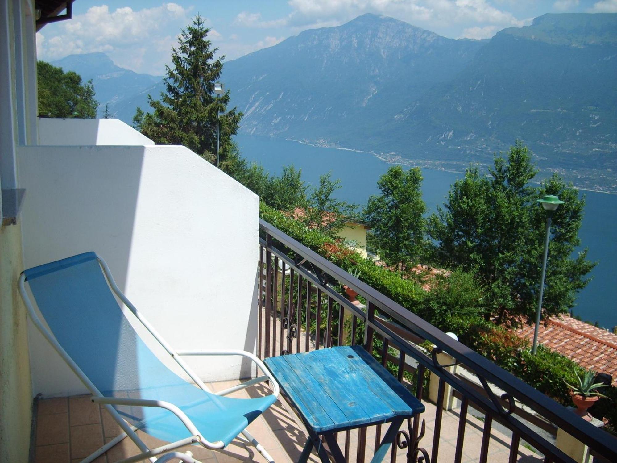 Hotel Panorama E Residence Tremosine Екстер'єр фото